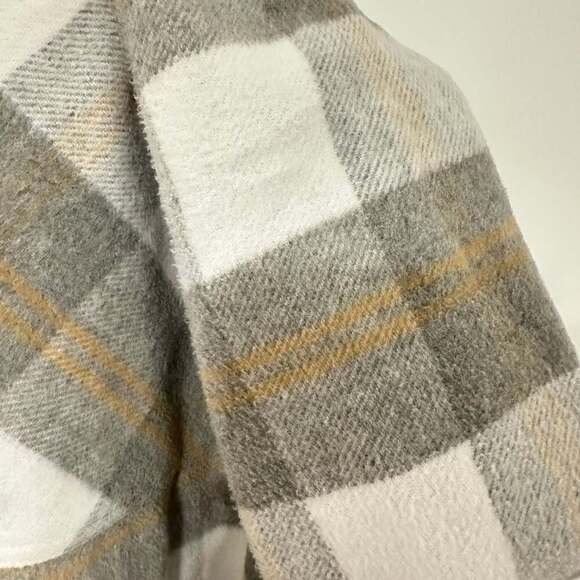 Kensie Jeans Button Down Flannel Plaid Shacket - Picture 9 of 12